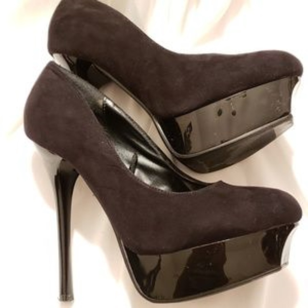 🚫FINAL PRICE 🚫Forever 21 🔸️heels black faux suede *sz 7.5
